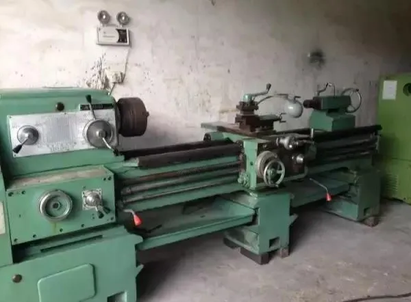 Lathe photo-2