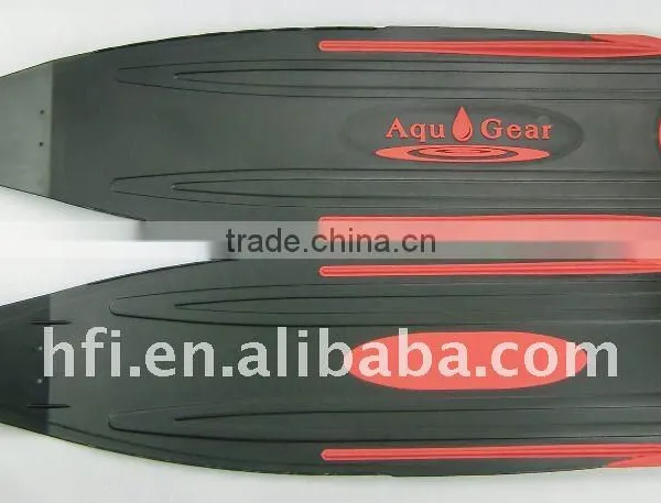 Long Fin Blades With Raised Logo and Extra Long TPR