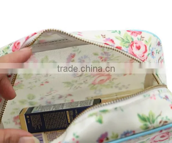 PVC Coated Canvas Make up Waterproof Cosmetic Bag photo-5