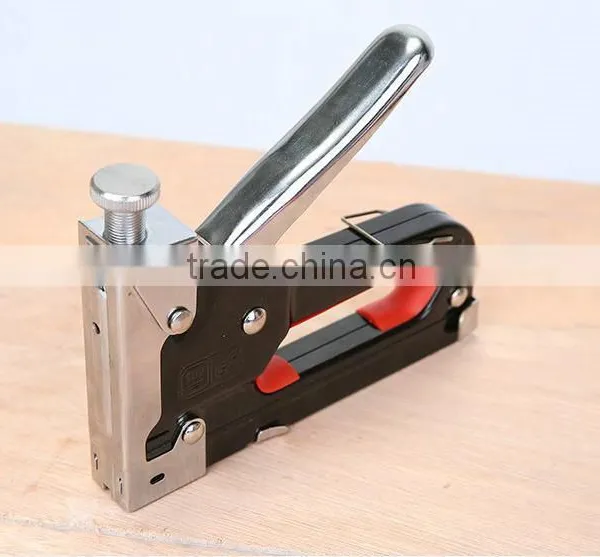 Manual Nail Staple Gun Stapler for Wood Furniture Door Upholstery Framing Nail Gun photo-4
