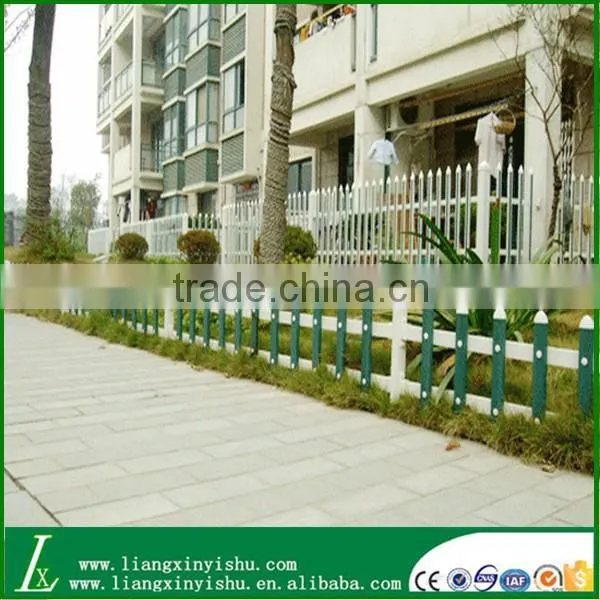 Used Plastic Bamboo Garden Fence