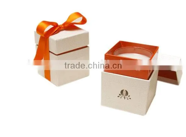 Candle With Elegant Packaging Box photo-2