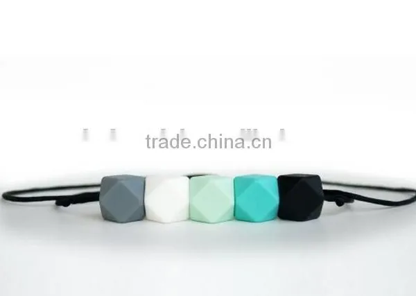 2016 Best Selling in American Teething Silicone Necklace for Mom & Little Baby photo-2