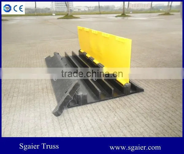 Big Loading 3 Channel Yellow and Black Cable Protector/guard Ramp photo-3