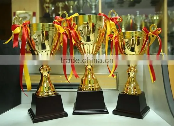 Custom New Design Sports Prize Alloy Cup Trophy Award photo-4