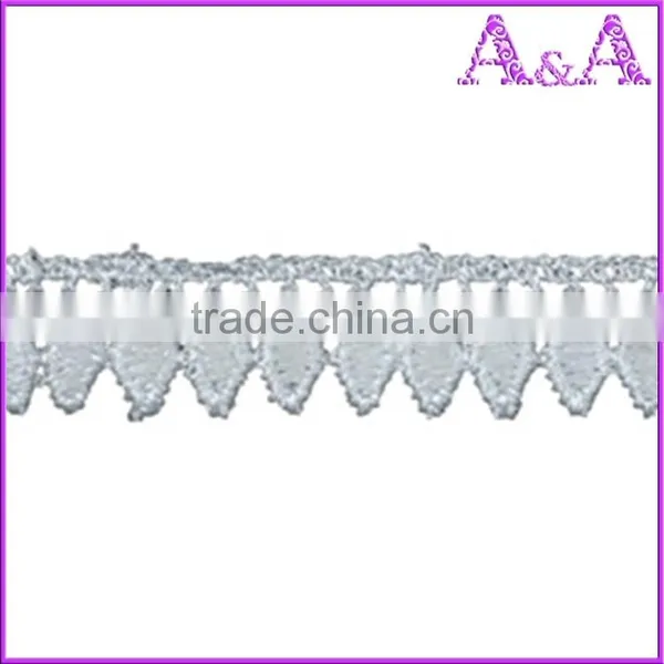 the Lastest Fashion White Color Embroidered Flower Chemical Lace photo-2