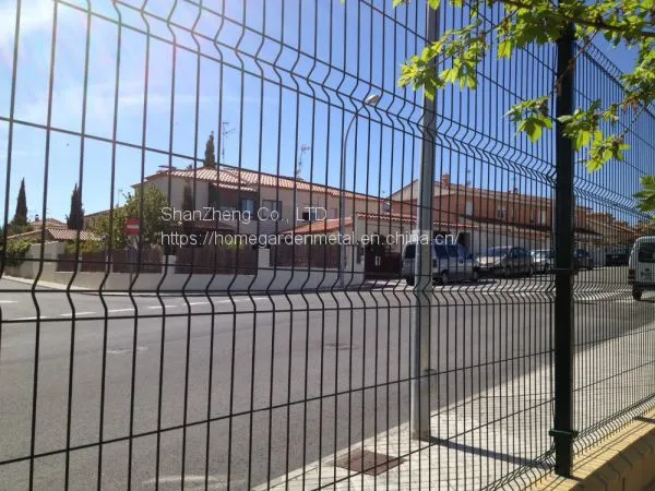 Welded Wire Mesh Fence Panel in Europe Style photo-3