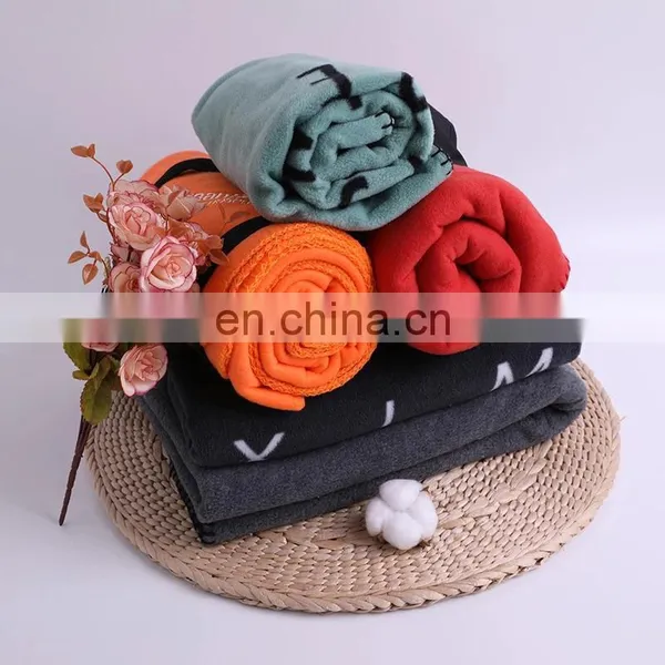 Portable Extra Large Cheap Polyester Outdoor Picnic Blanket photo-5