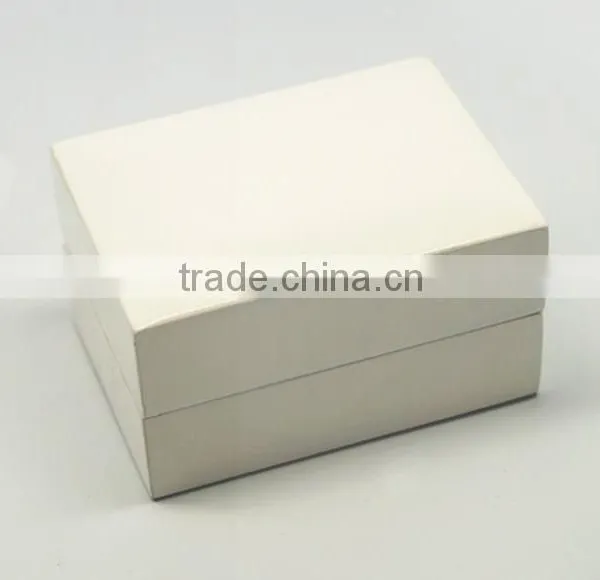 Luxury Glossy Finish Wooden Jewelry Boxes Jewelry Gift Boxes for Jewelry Packaging