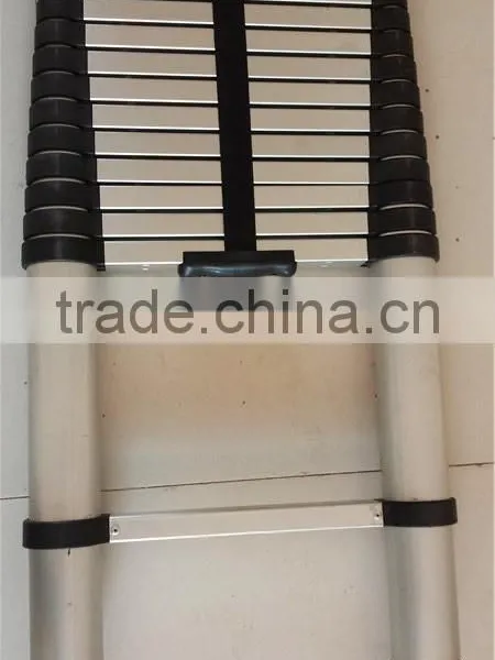 High Quality Aluminum Ladder Telescopic photo-2