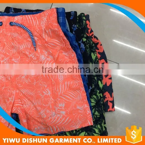 Best-selling Fashion Embroidery Wholesale Baby Ruffle Shorts photo-3