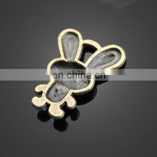 Wholesale Animal Bird Penguin Shape Pendant Alloy Pendant Jewelry Accessories photo-4