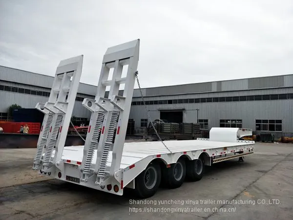 Made in China Gooseneck Low Platform Semi Low Flatbed Trailer Lowbed Truck Trailer for Sale photo-4