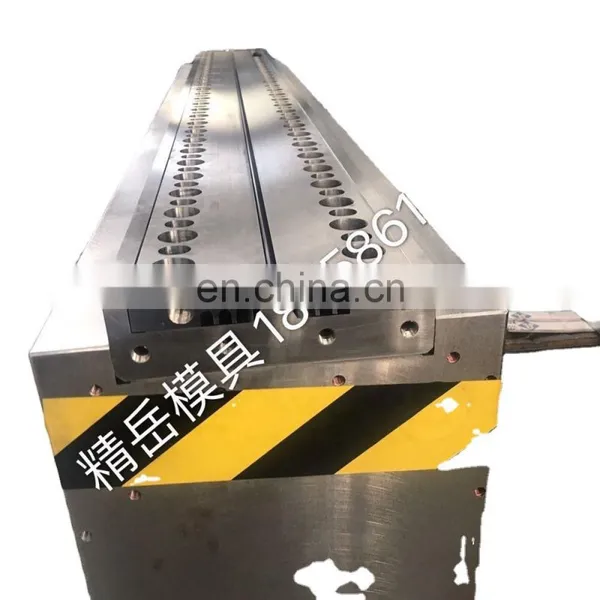 Cheap and High Quality Coat Hanger PP Spinnerent Mold 800mm Meltblown Die Head