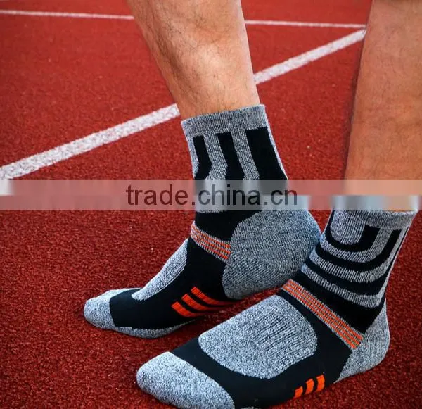 2016 Wholesale Men Sport Socks photo-4