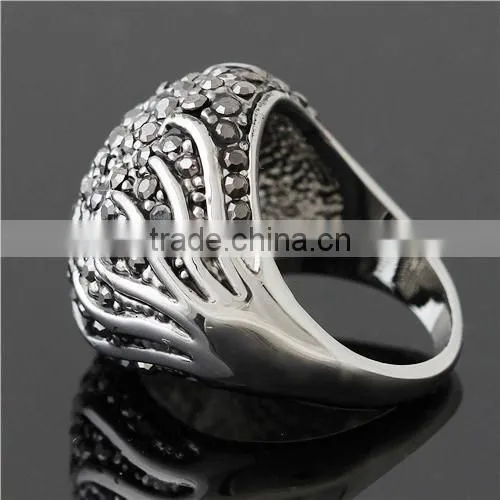Fashion Retro Black Crystal 18k White Gold Ring photo-5