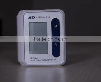 Wrist Blood Pressure Monitor UB-352 Medical Devices photo-3