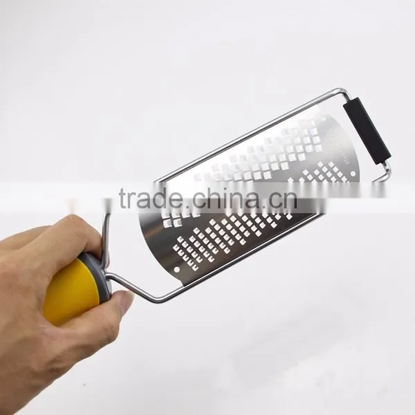 Stainless Steel Blade Non-Slip Handle Multi Function Grater photo-4
