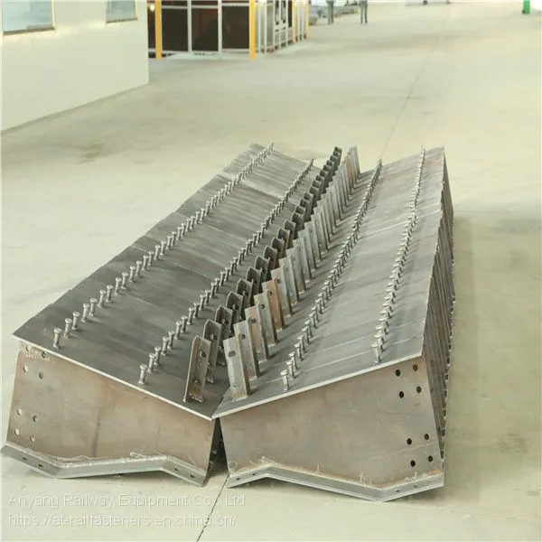 T-shaped Steel Beams for Railroad Bridge photo-4