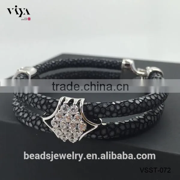 2016 Wholesale Luxury Stingray/ Python Leather Silver Bracelet With Rose Gold Clasps White Diamond photo-3
