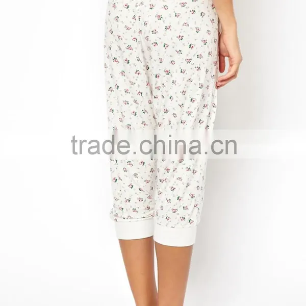 Ladies Fancy Olympia Rose All Over Print Lounge Pant and Cap Sleeve Top Pajama Set photo-2