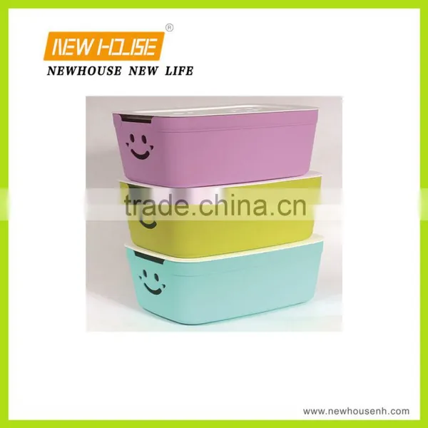 Small Size Smiling Face Plastic Storage Box