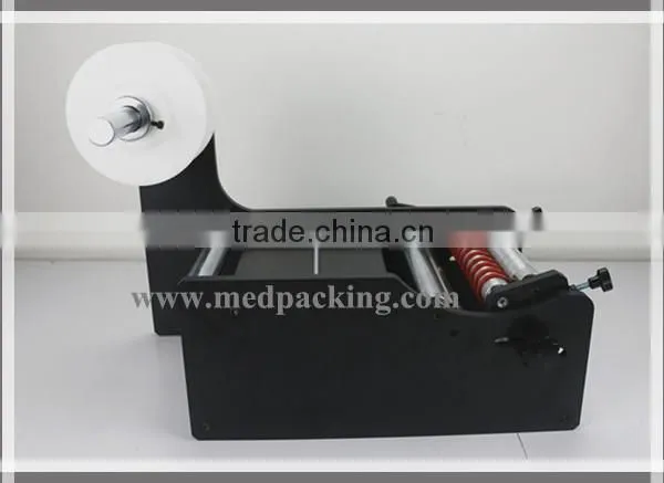 Manual Round Bottle Labeling Machine photo-2