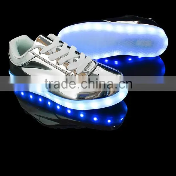LED Shoes USB Charging Light Up Glow Shoes Men Women Fashion Sneakers Flashing Luminous Sports Shoes photo-5