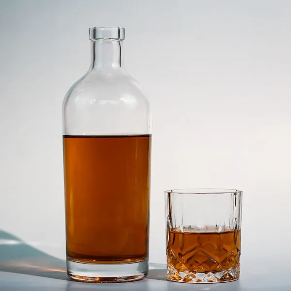 Custom 500ml 700ml 750ml 1000ml Original Tequila Gin Whisky Whiskey Liquor Glass Modern Vodka Bottles