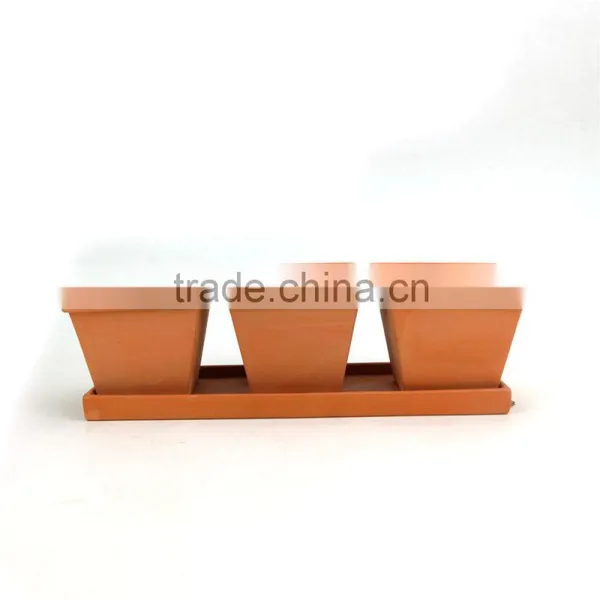 Small and Rectangular Clay Planter With Saucer photo-2