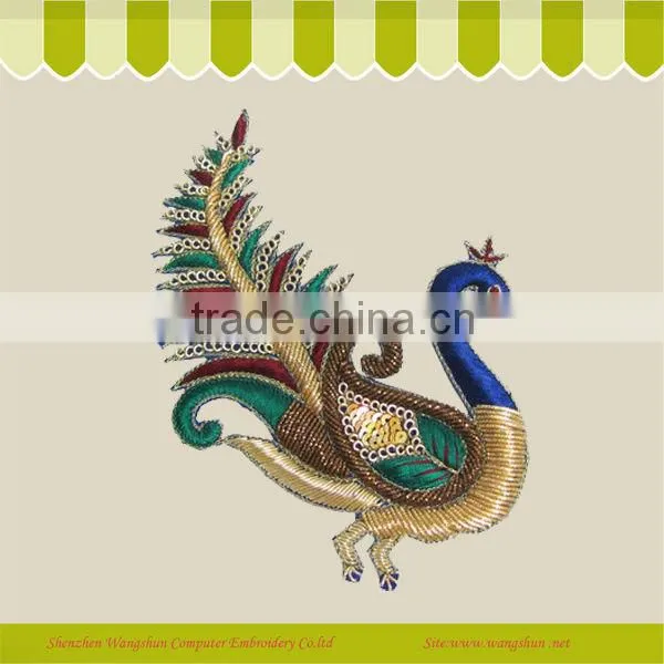 Vividly Customed Peacock Embroidery Badge