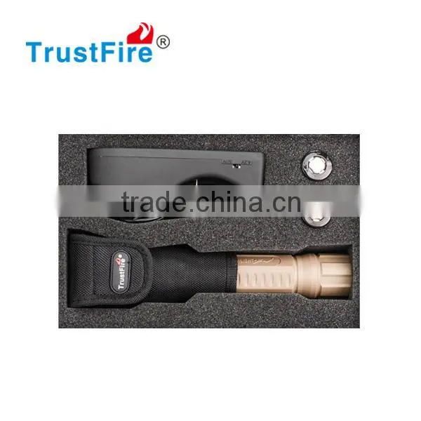 Factory Wholesale DF002 High Power 1500lm 3*CREE XM-L 2 LED Plastic Diving Flashlight photo-5