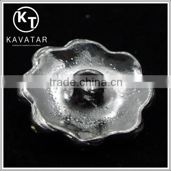 Good Quality NK030 Metal Flower Lead Free Metal Shank Rhinestone Buttons photo-4