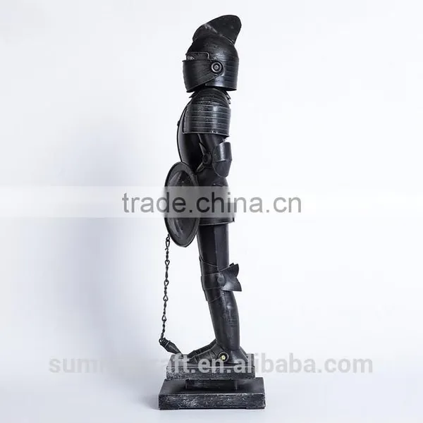 Wholesale Vintage Metal Knight Statue Bar Decor photo-3