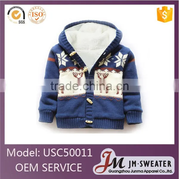 Latest Red Overcoat Giraffe Pattern Children Hooded Christmas Sweater Coat photo-5