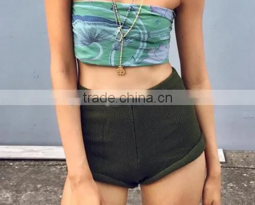 Runwaylover 5029 High Quality Ladies Crochet Beach Shorts photo-3