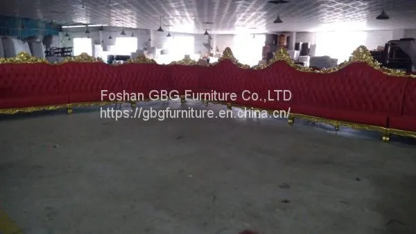 Customized European Design Club Sofa and Table photo-2