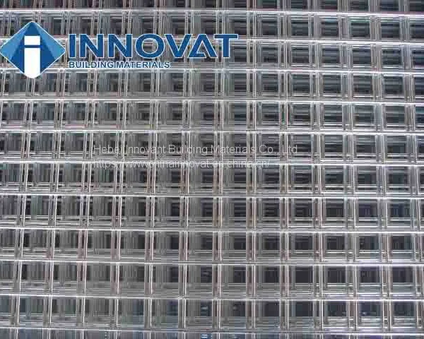 Electro Galvanized Welded Iron Wire Mesh photo-4