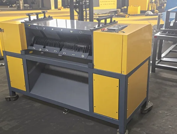 Equipamiento de separación de metales chatarra de radiadores para la reciclaje de radiadores de automóviles de fin de vida útil