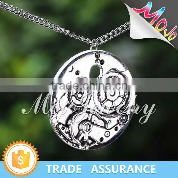 Free Sample Necklace Animal Shape Circle Pendant Necklace photo-2