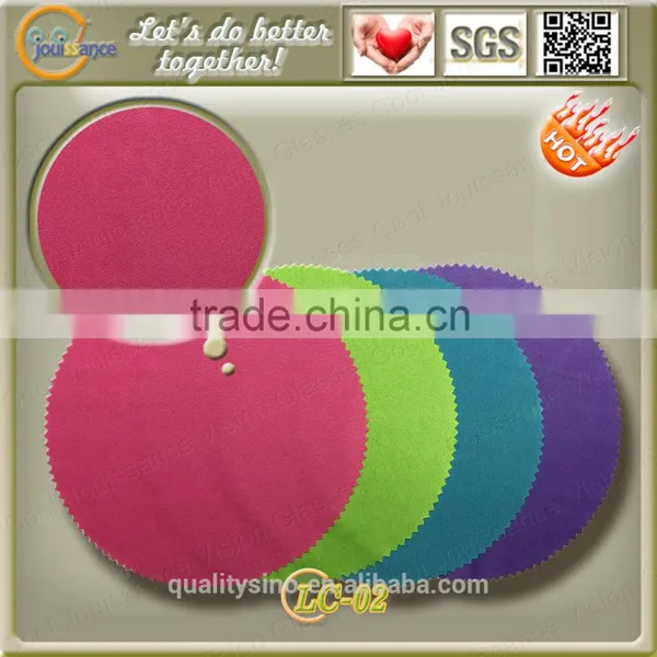 Modern Designed 100% Polyester High Quality Eyeglass Wiper With Microfiber Material photo-2