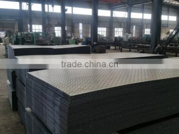 Customized Quality 3mm Steel Checkered Plate Size photo-5