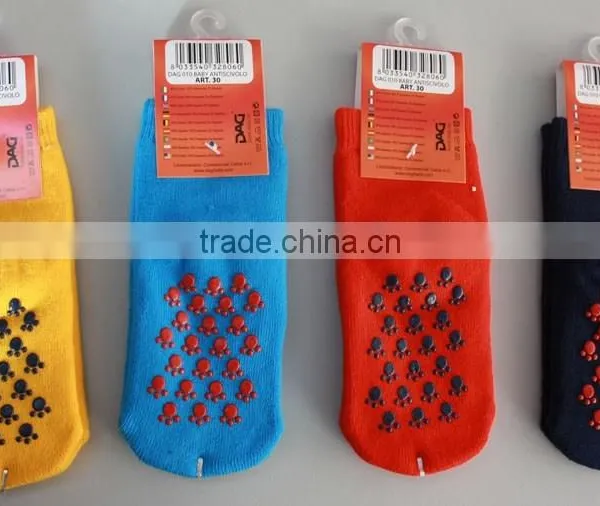Non Slip Socks photo-2