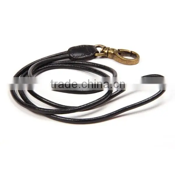2015 China Factory Handmade Crafts Fashion Neck Hanging Wholesale Leather Key Chain photo-2