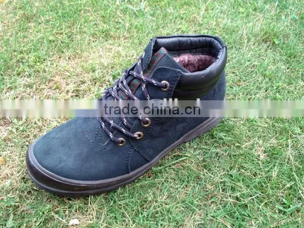 China Quanzhou Manufacturing Industrial Safety Shoes Non Slip Labor Insurance Shoes Winter Cotton Shoes