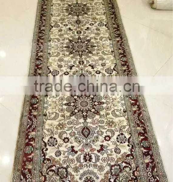 Iranian Turkish Kilim Runner Rug Washable, Silk Carpet Hand Knotted Factory Price