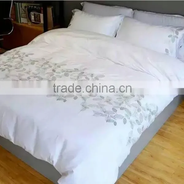 2016 New Design Classic White Leaves Embroidery Duvet Cover Sets and Pillow Covers