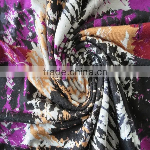 Polyester Yarn Printed Knitted Fabric in Chinese Factory