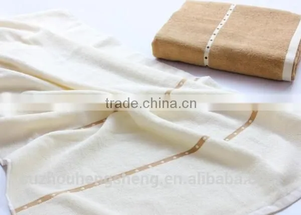 100% Cotton Terry Placement Print Luxury Bath Towel photo-3