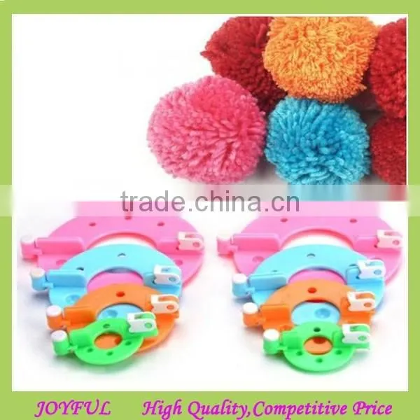 2015 Hot Selling DIY Fluff Ball Weaver Pom Pom Maker